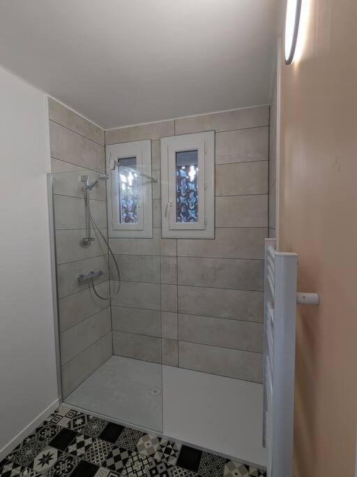 - Vue Imprenable Sur La Cite Medievale - Parking Gratuit - Climatise Apartment Carcassonne